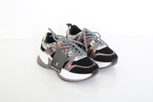 Load image into Gallery viewer, SANTA BARBARA SPORTS