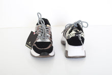 Load image into Gallery viewer, SANTA BARBARA SPORTS