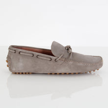 Load image into Gallery viewer, Pallenera Suede Moccasin