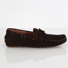 Load image into Gallery viewer, Pallenera Suede Moccasin