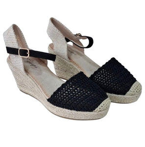 EQUIPE SANDALS