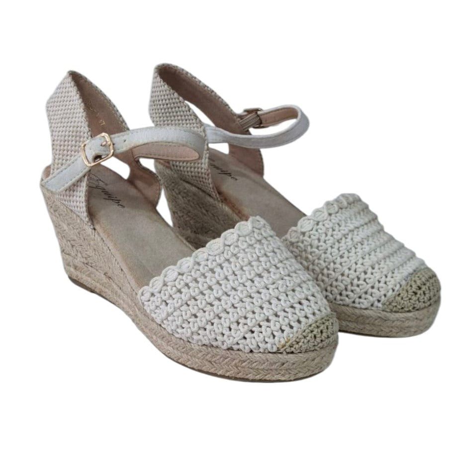 EQUIPE SANDALS